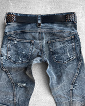 Load image into Gallery viewer, Semantic Design 00s Flared Denim